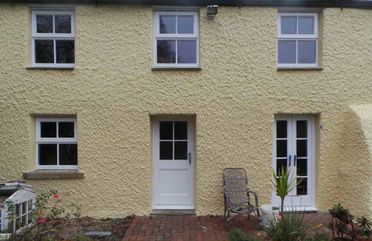T M Decorating Penzance a father & Daughter Family run Business 