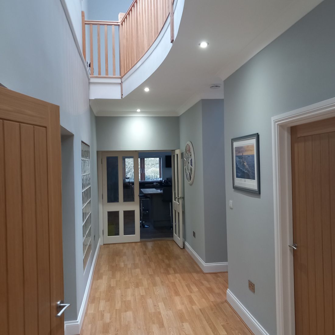 T M Decorating Penzance a father & Daughter Family run Business 