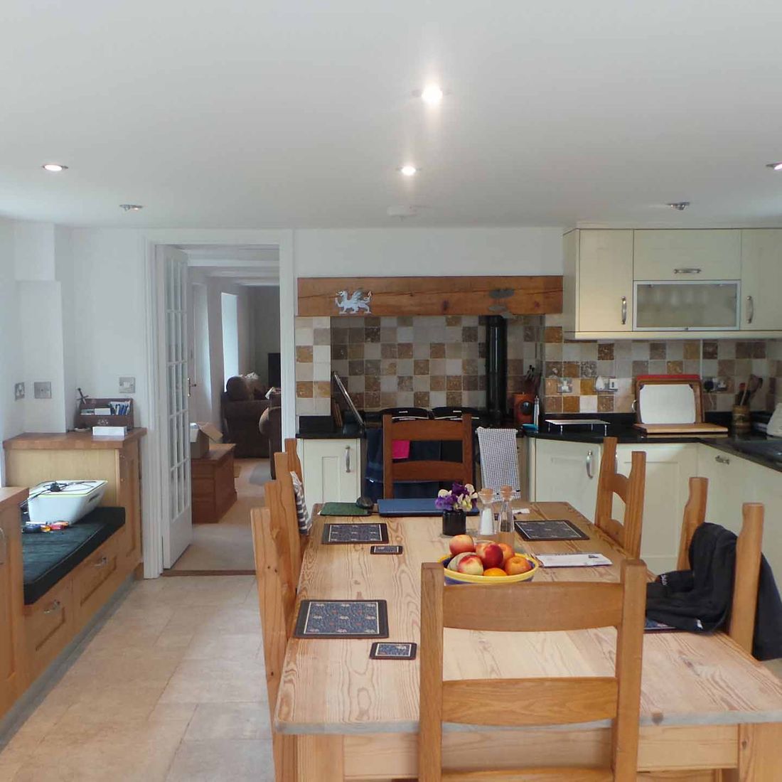 T M Decorating Penzance a father & Daughter Family run Business 
