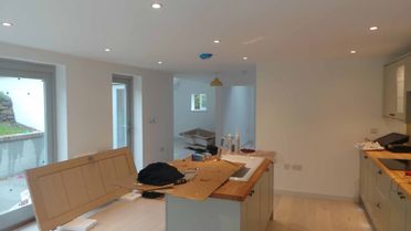 T M Decorating Penzance a father & Daughter Family run Business 