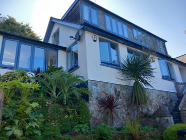 T M Decorating Penzance a father & Daughter Family run Business 