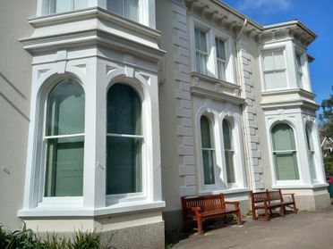 T M Decorating Penzance a father & Daughter Family run Business 