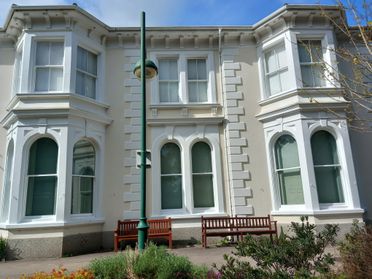 T M Decorating Penzance a father & Daughter Family run Business 