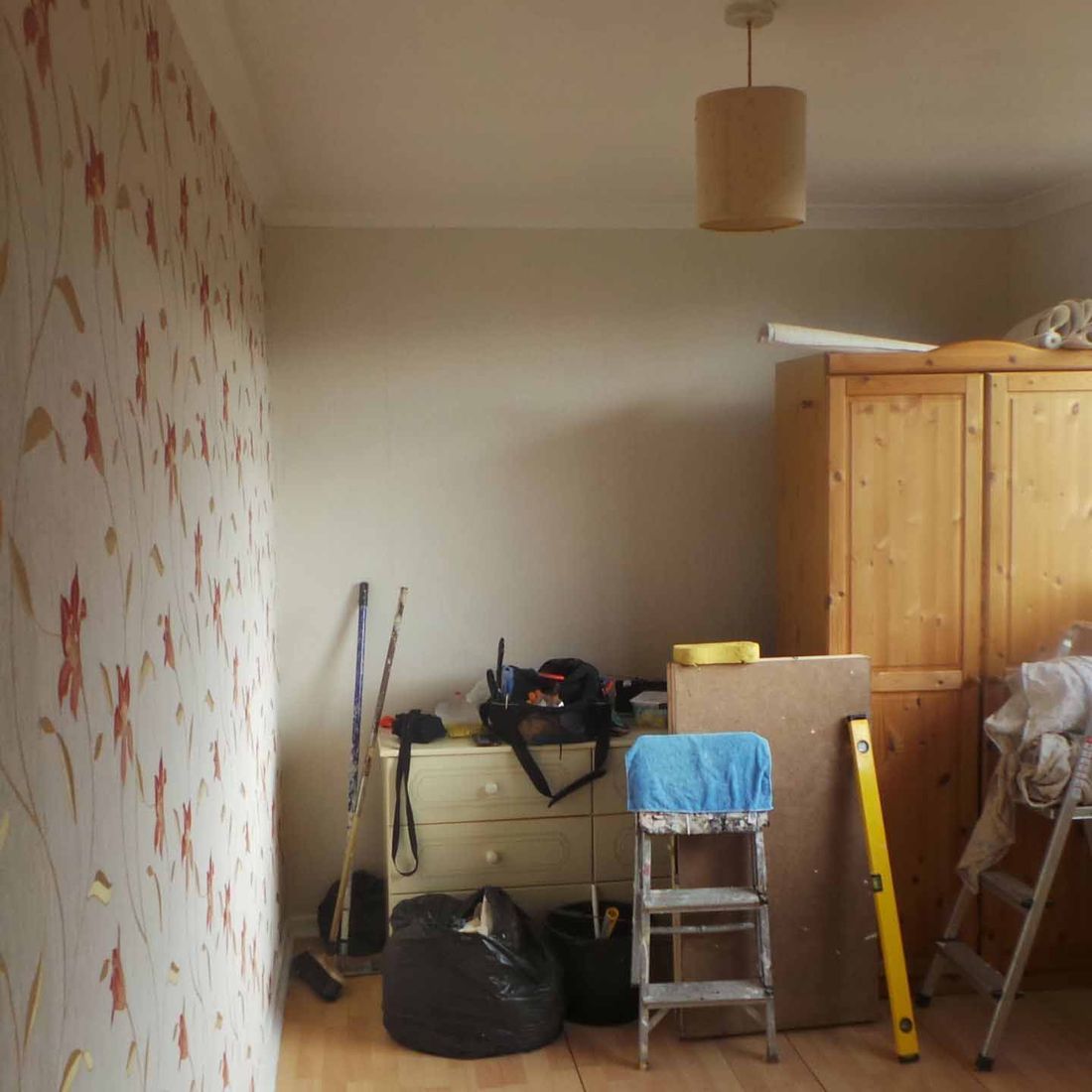 T M Decorating Penzance a father & Daughter Family run Business 