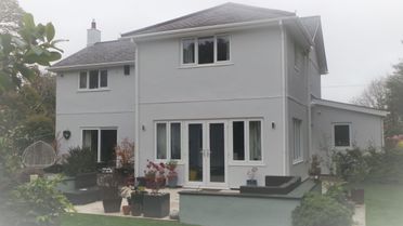 T M Decorating Penzance a father & Daughter Family run Business 